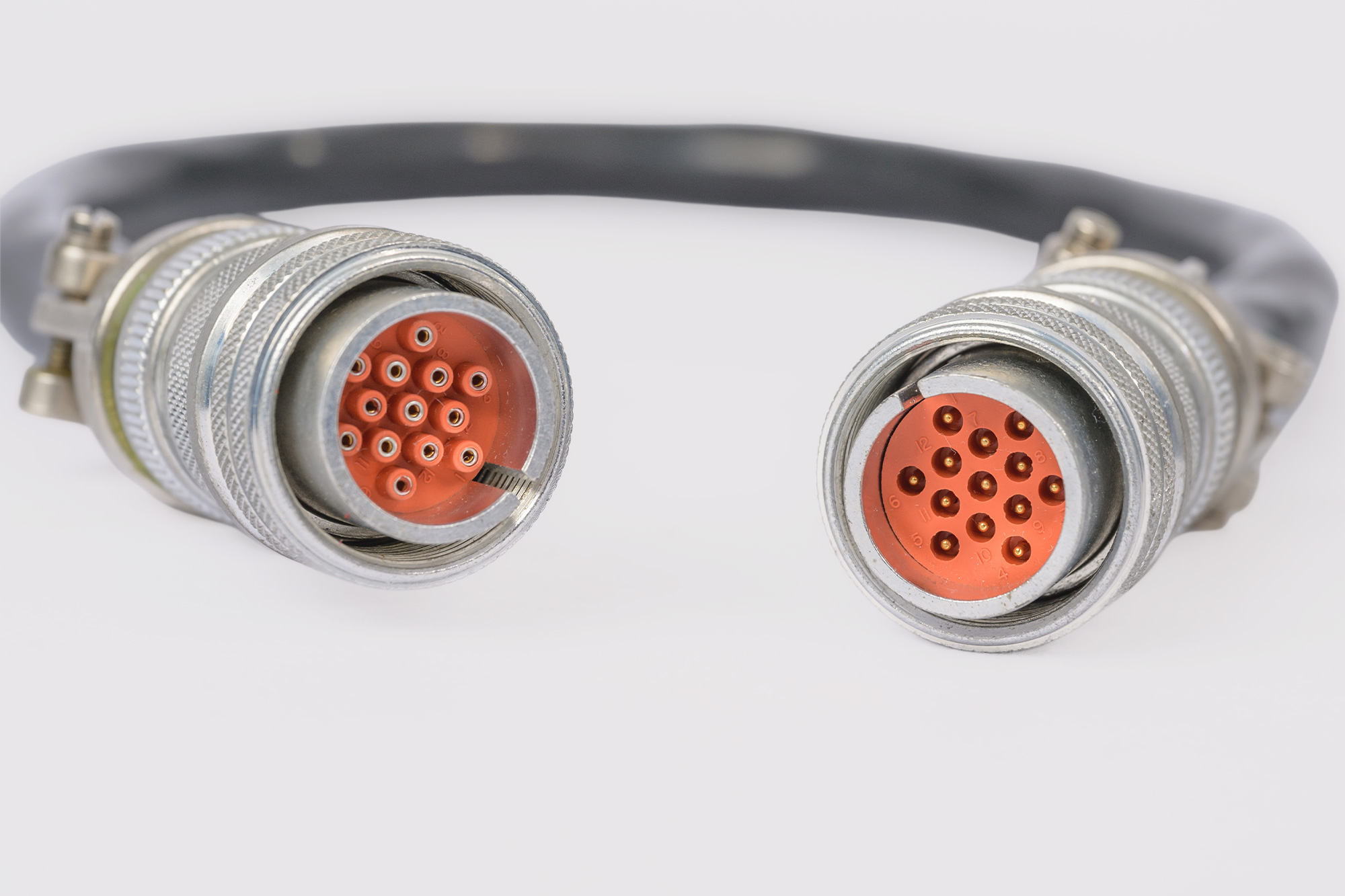 Caton Connector for Scientific Applications