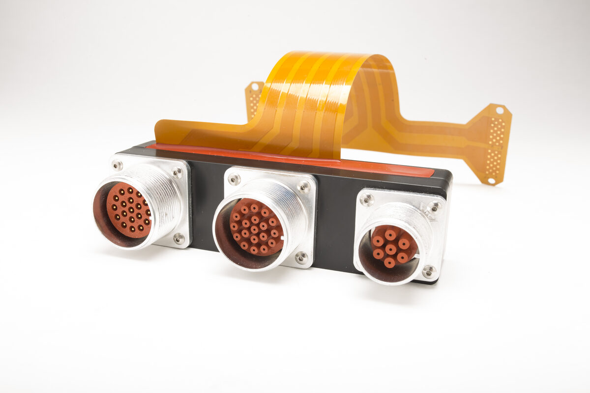 Electric Field Management in High-Voltage Cable Assemblies
