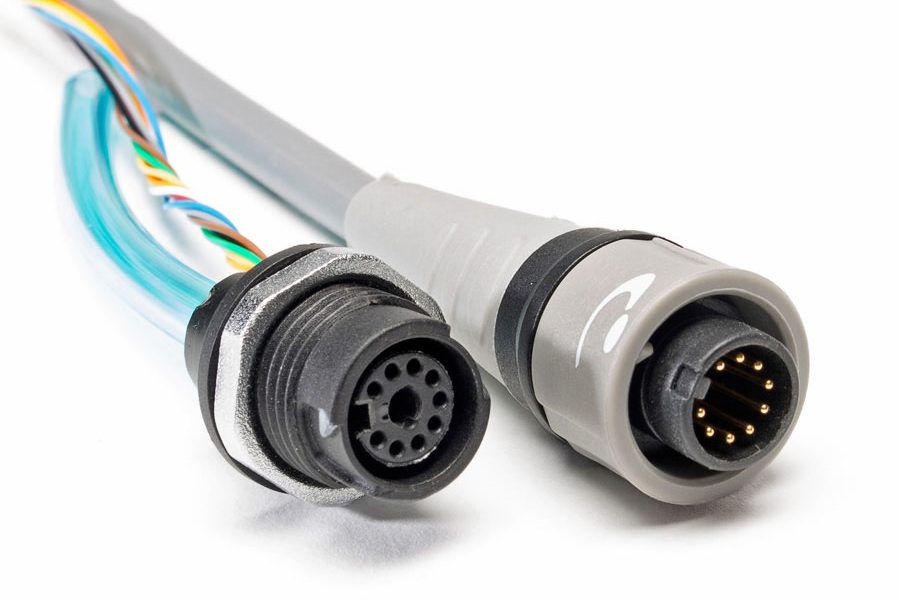 Caton hybrid connectors reduce interconnect cost and space
